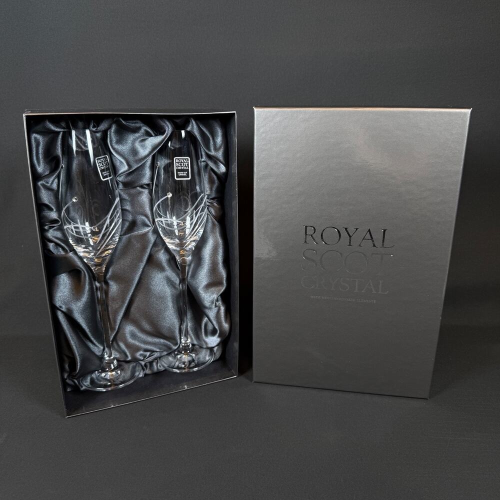 2x Royal Scot Crystal Wine Glasses Hand Cut w Swarovski Elements in box